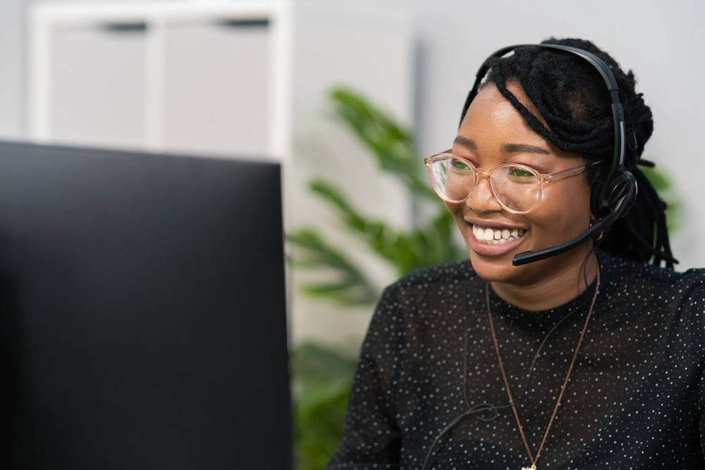 woman-working-on-a-computer